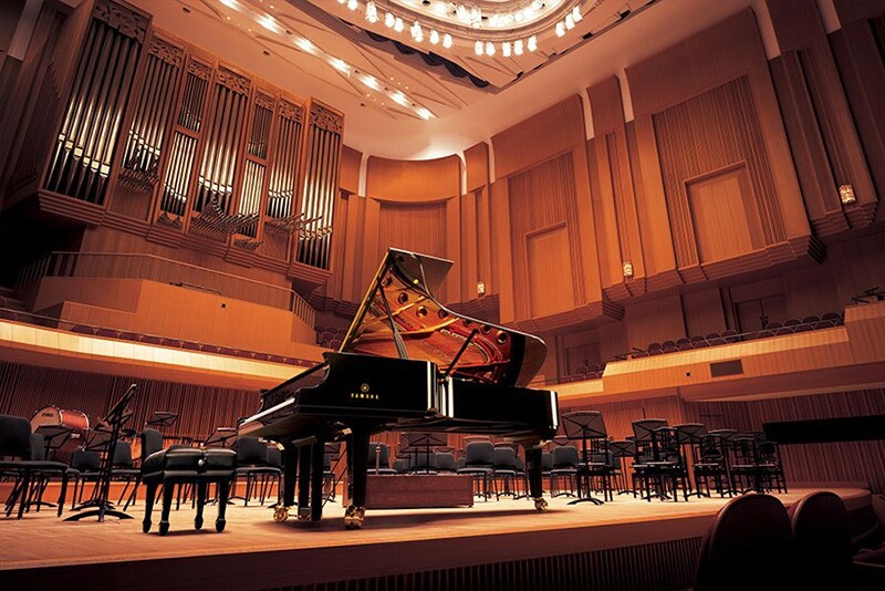 [Image] Yamaha CFX