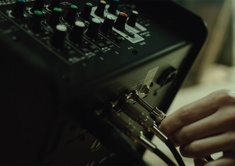 STAGEPAS 200 - Overview - Portable PA Systems - Products - Audio